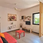 Volta Pool&beach Daire