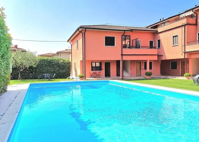 Volta Pool&beach Апартаменти Бардоліно