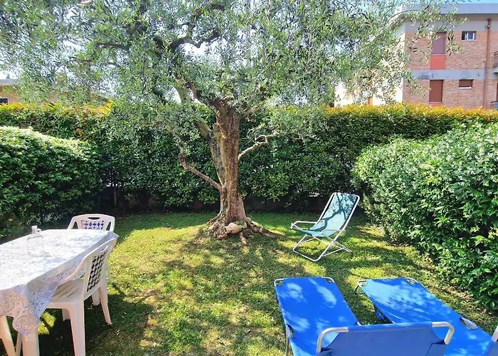 Апартаменти Volta Pool&beach Бардоліно